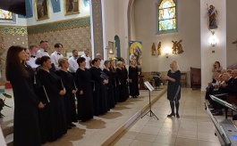 Koncert chóru w kościele parafialnym